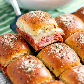 Pepperoni Sliders