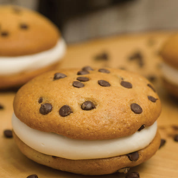 Chocolate Chip Whoo(pie)