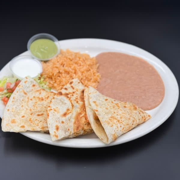 Regular Quesadilla