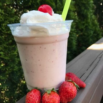 Fresh Strawberry Milkshake