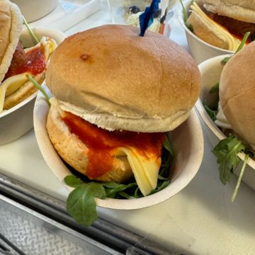 Meatball bun