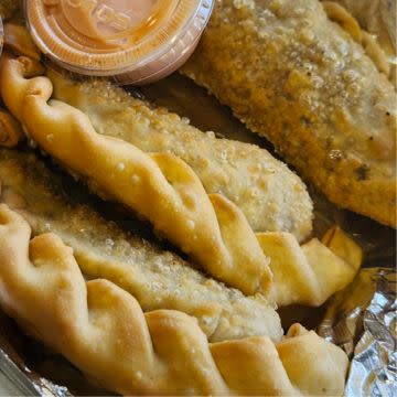 Pizza Empanada