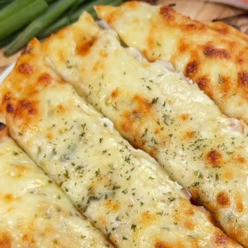 Garlic Cheese Bread