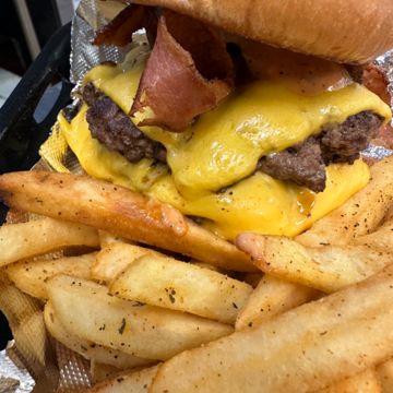 Smash burgers