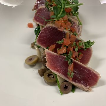 Singapore Sling Ahi Tuna