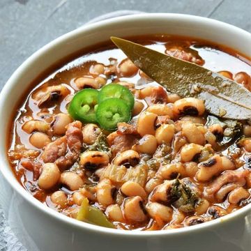 Black eyed peas with baby okra