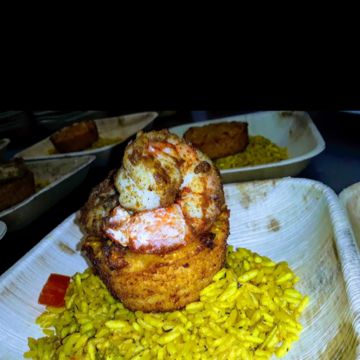 Fried grits & fried shrimp
