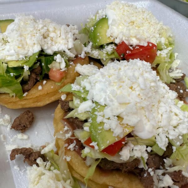 Sopes (3)