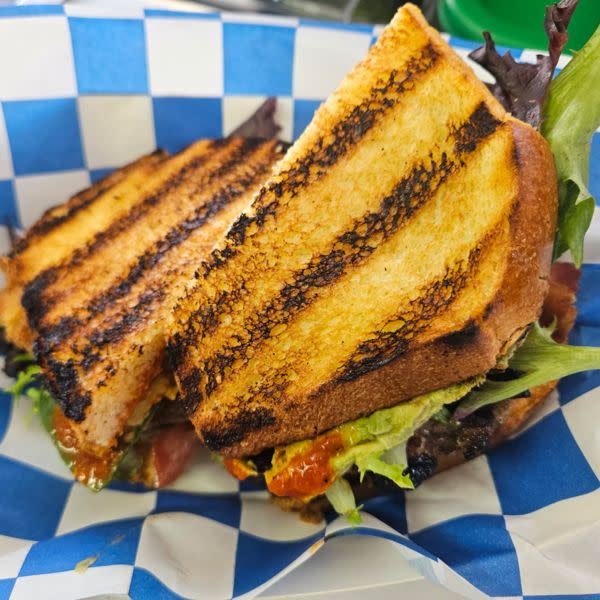 Piri chicken BLTA