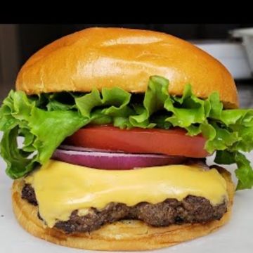 CLASSIC CHEESE BURGER