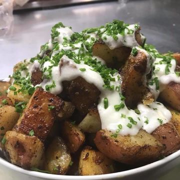 Garlicky Red Bliss Potatoes