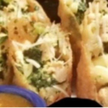 Yum Yum Eggrolls