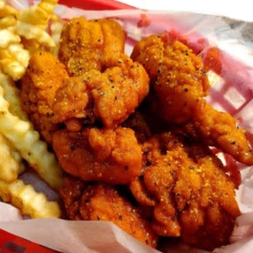 Boneless Wings & Fries