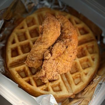 Chicken & Waffles