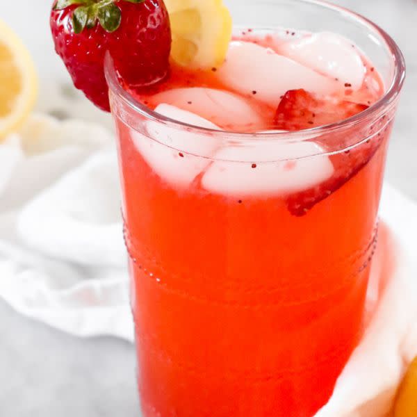 Strawberry Cheesecake Lemonade