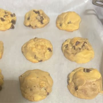 2 Homemade Soft-batch Cookies