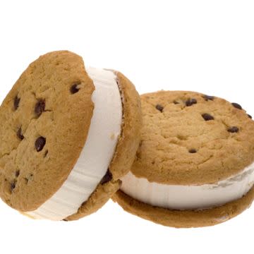 Cookie ice cream Snadwiches