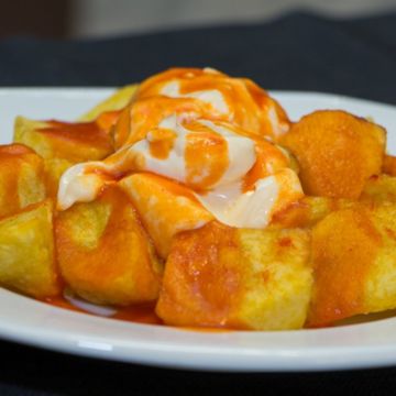 Large Patatas Bravas