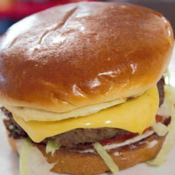 1/3 lb. Beef Cheeseburger