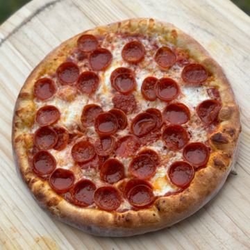 Pepperoni pizza