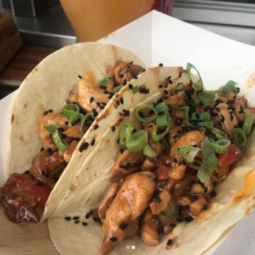 Chicken Teriyaki Cheessteak 