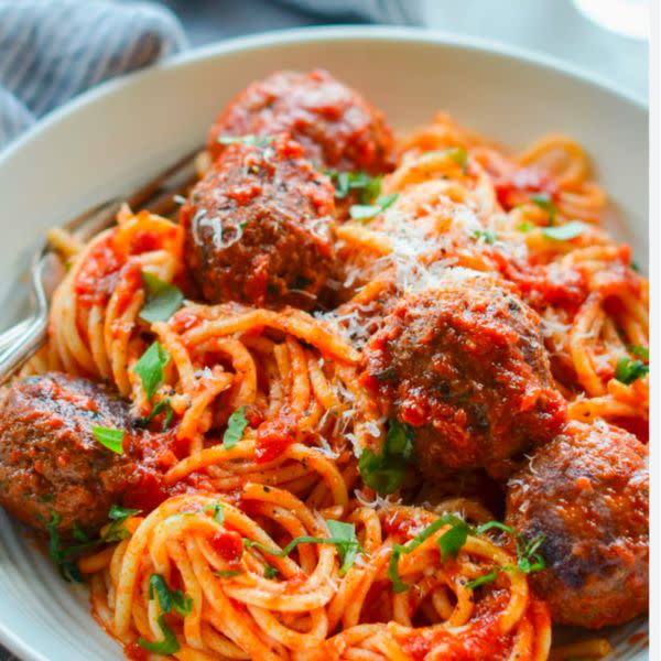 Meatballs pasta