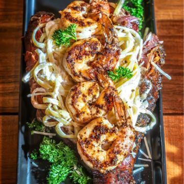 Fettuccine Alfredo Smoked Stuffed Turkey Leg