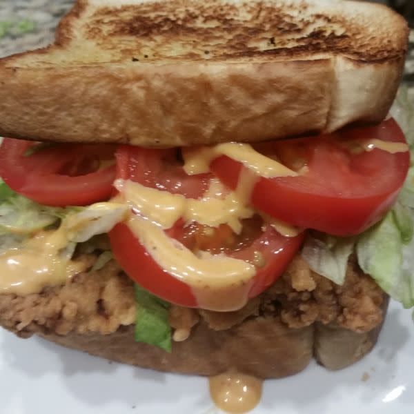 COUNTRY FRIED STEAK SANDWICH