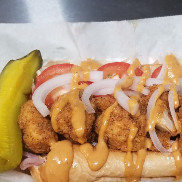 CHICKEN PO-BOY (SANDWICH ONLY)