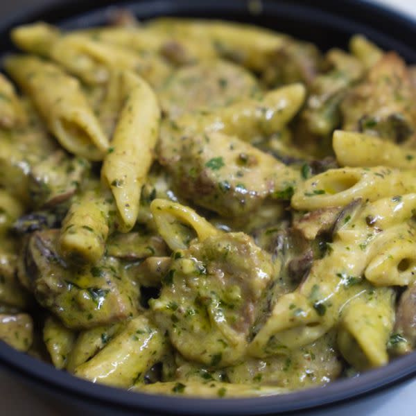 Pasta Pesto with Grilled Chicken