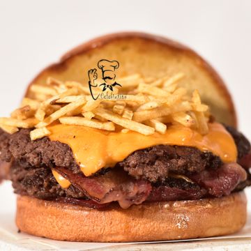 Cuban Smash (Frita Cubana) & Thin French Fries