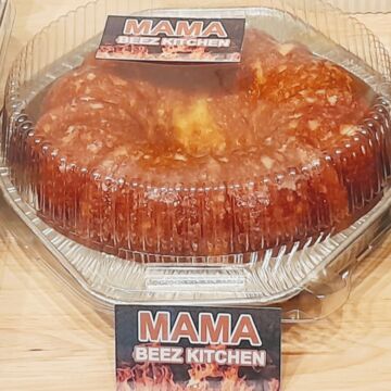 HOMEMADE LEMON CAKE