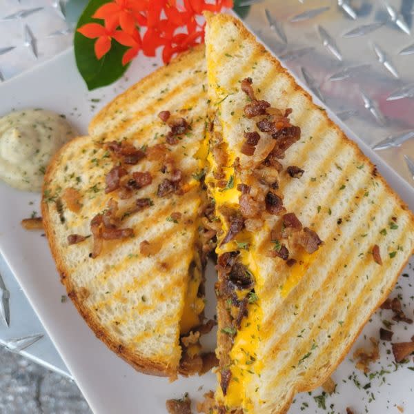 The Smoked Bacon Grilled Cheese