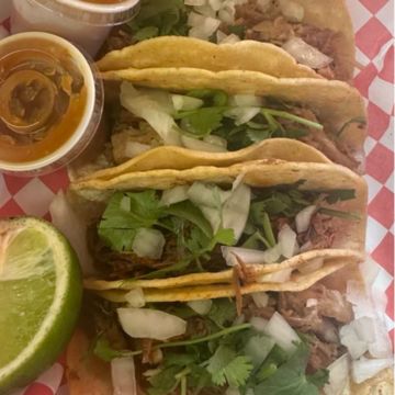 4 street tacos