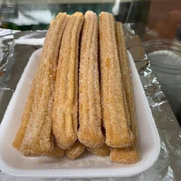 3 Churros