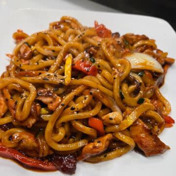 Japanese BBQ Chicken Noodle Bowl