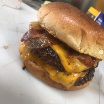 The Uncle Burger 
