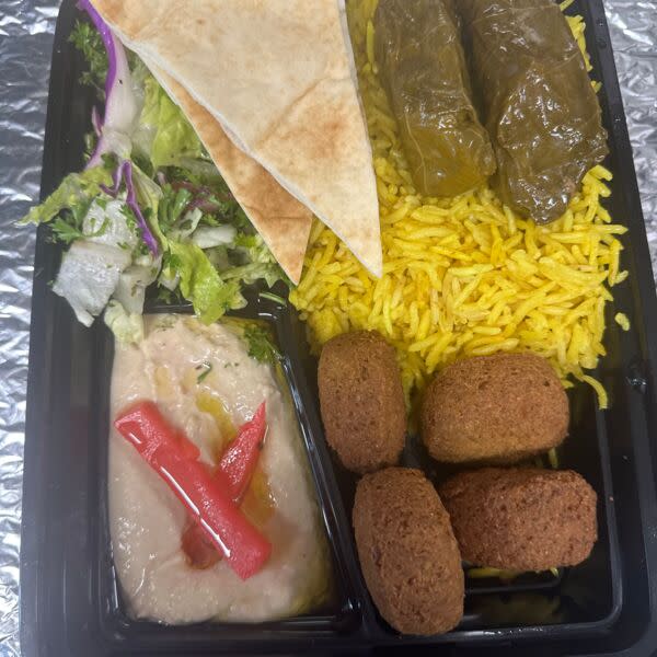 Falafel veggie meal
