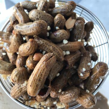 View more from JAMES BROWNS FAMOUS BOILED PEANUTS, LLC