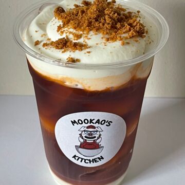 Thai tea w/ cheese foam