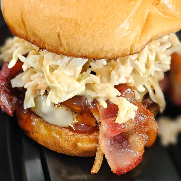 Grilled Chicken Sandwich W/Fries