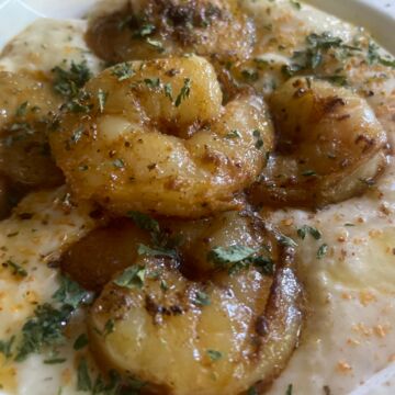 Creamy shrimp and grits