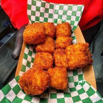 Mac N Cheese Bites 
