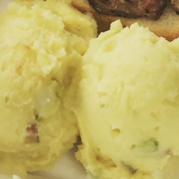 Homestyle Potato Salad 