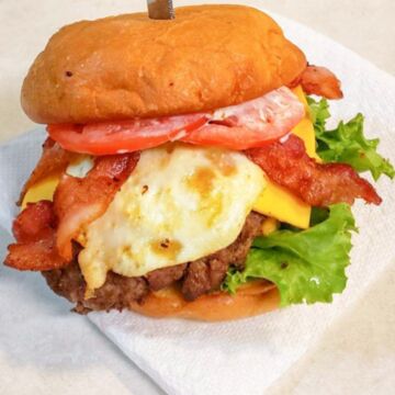 Dj's Killer Cheeseburger