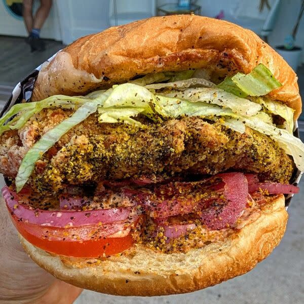 Lemon Pepper Classic Sandwich