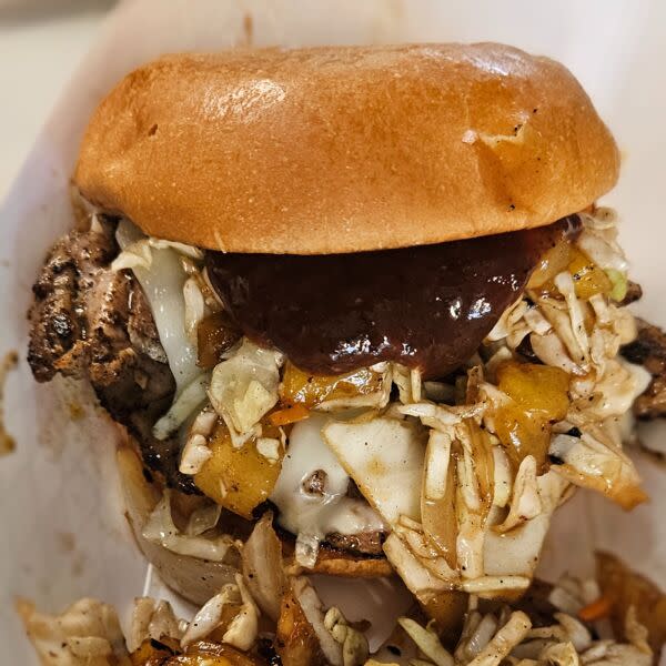 Jerk Chicken Sandwich W/fries