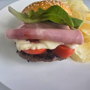 Ham Mozzarella cheese burger