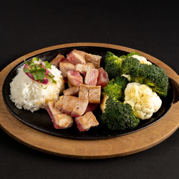 Seared Ahi Tuna Bowl