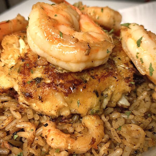 Crab Cake Combo